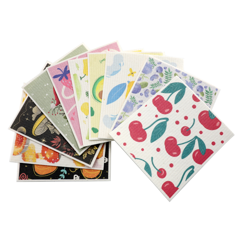 Suchá a mokrá celulózová handra s tlačeným prispôsobeným vzorom na dvojaké použitie